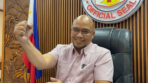 Ombudsman suspends Bohol governor, 68 officials over.